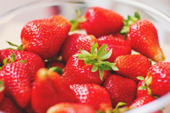 Strawberries in a bowl 02